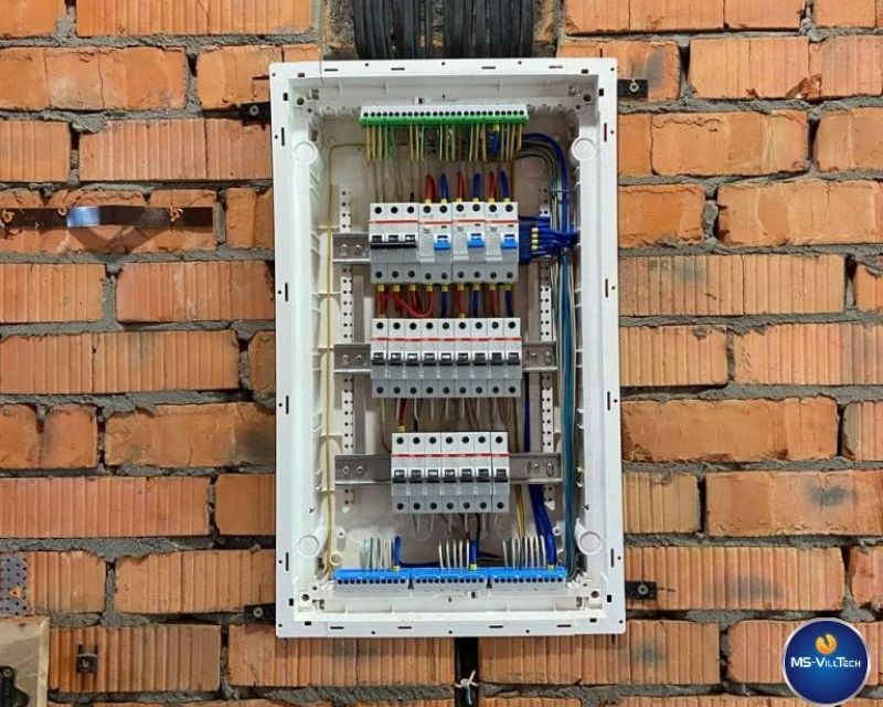 Villamos elosztószekrény felújítása